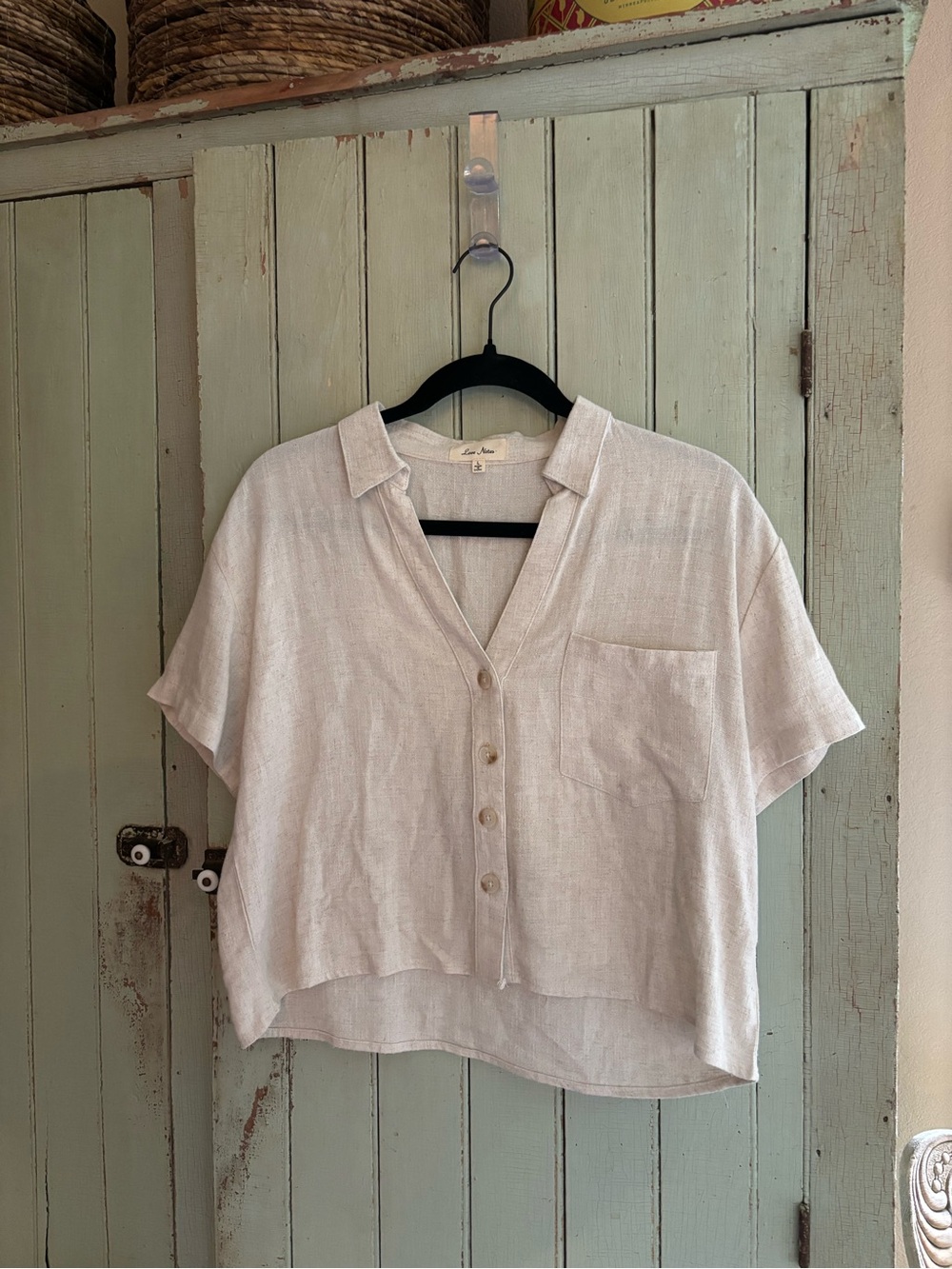 Love Notes Linen Cropped Short Sleeve Button-Front Shirt